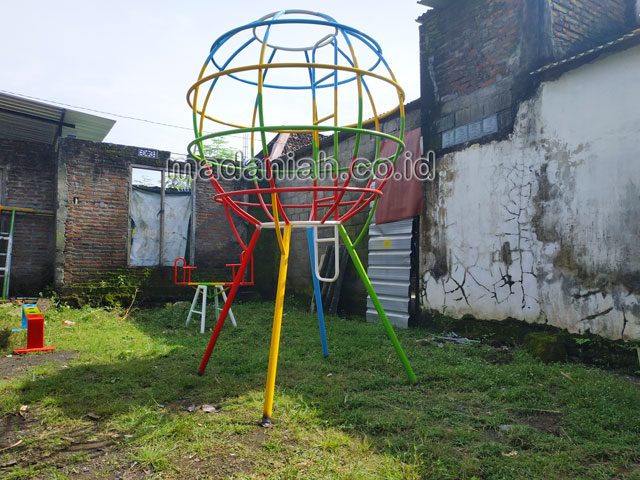 Jual Murah Mainan Bola Dunia Anak TK PAUD Wakatobi