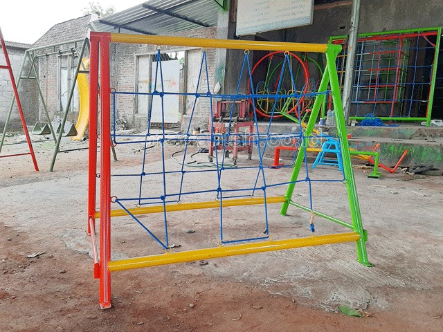 Jual Murah Mainan Panjat Tambang Segitiga Anak TK PAUD Bangka