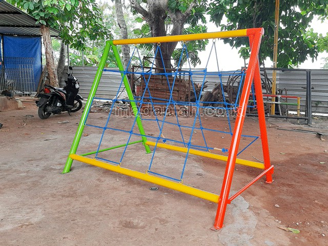 Jual Murah Mainan Panjat Tambang Segitiga Anak TK PAUD Sorong