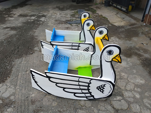 Jual Murah Mainan Angsa Goyang Anak TK PAUD Bulukumba