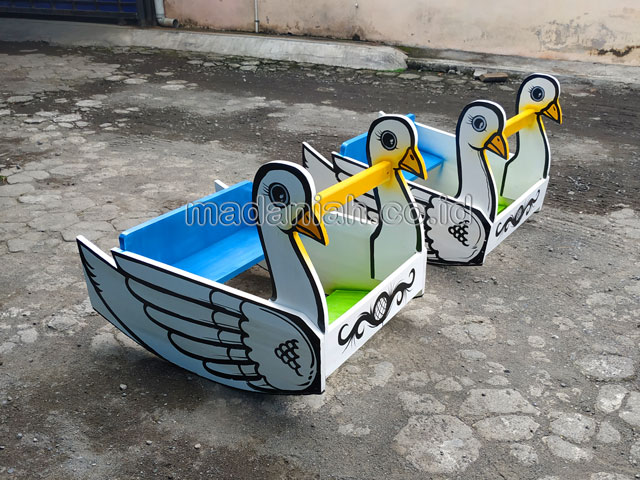 Jual Murah Mainan Angsa Goyang Anak TK PAUD Pandeglang