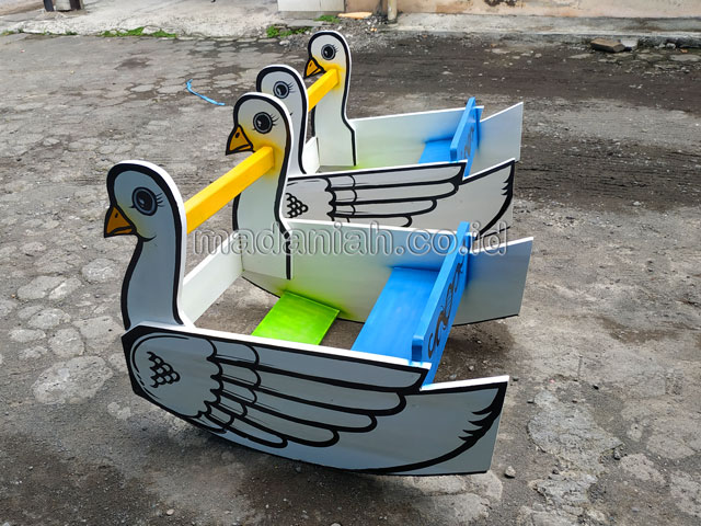 Jual Murah Mainan Angsa Goyang Anak TK PAUD Rokan Hulu