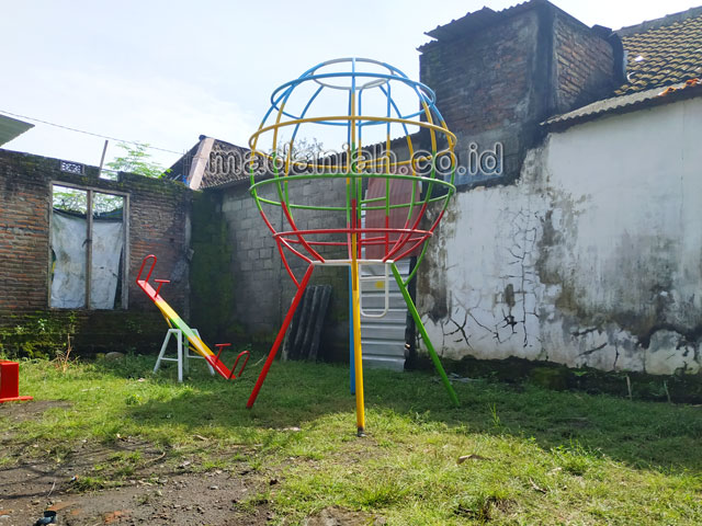 Jual Murah Mainan Bola Dunia Anak TK PAUD Kota Mataram