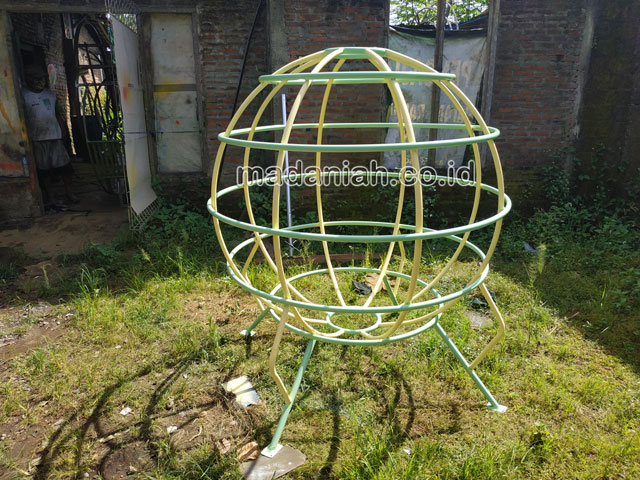 Jual Murah Mainan Bola Dunia Anak TK PAUD Lembata