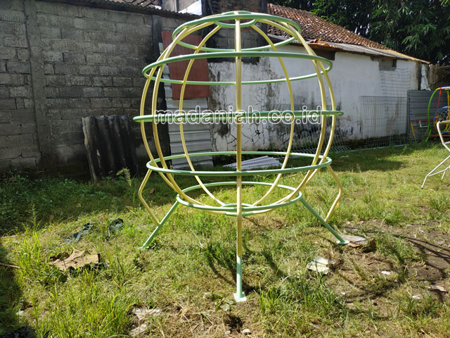 Jual Murah Mainan Bola Dunia Anak TK PAUD Maluku Tengah