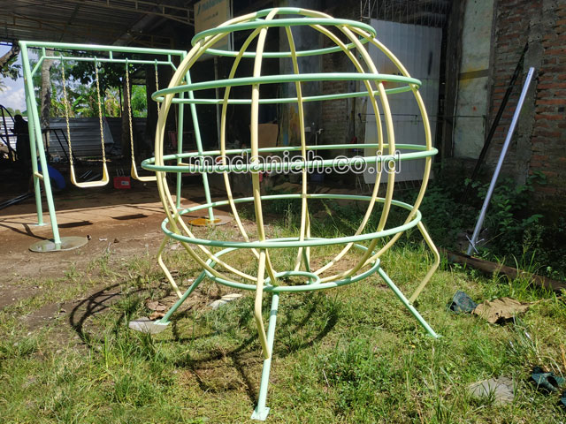 Jual Murah Mainan Bola Dunia Anak TK PAUD Samosir