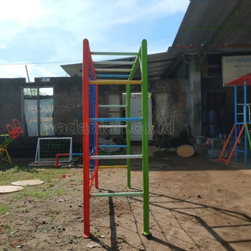 Jual Murah Mainan Monkey Bar Anak TK PAUD Karo Jual Murah Mainan Monkey Bar Anak TK PAUD Karo