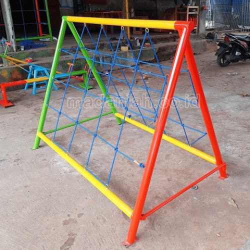 Jual Murah Mainan Panjat Tambang Segitiga Anak TK PAUD Dharmasraya