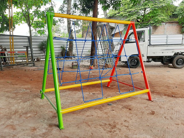 Jual Murah Mainan Panjat Tambang Segitiga Anak TK PAUD Kerinci