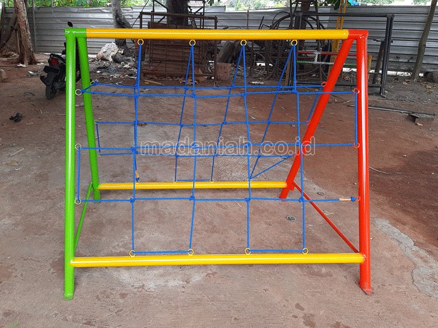 Jual Murah Mainan Panjat Tambang Segitiga Anak TK PAUD Merangin