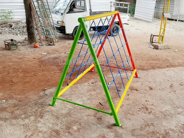 Jual Murah Mainan Panjat Tambang Segitiga Anak TK PAUD Padang