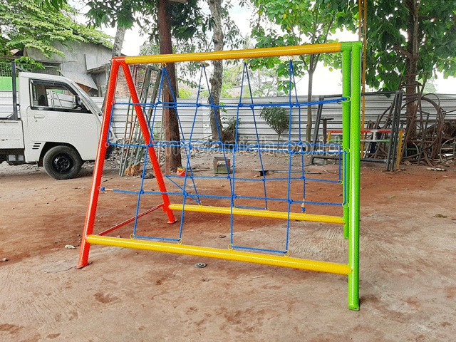 Jual Murah Mainan Panjat Tambang Segitiga Anak TK PAUD Tangerang
