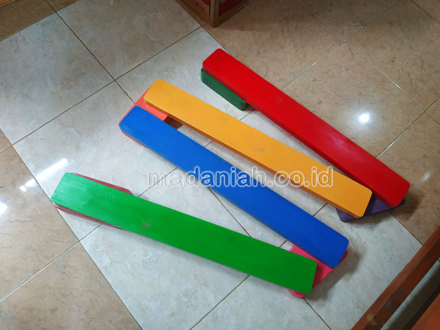 Jual Mainan Papan Titian Kayu Anak TK PAUD Bandung Barat