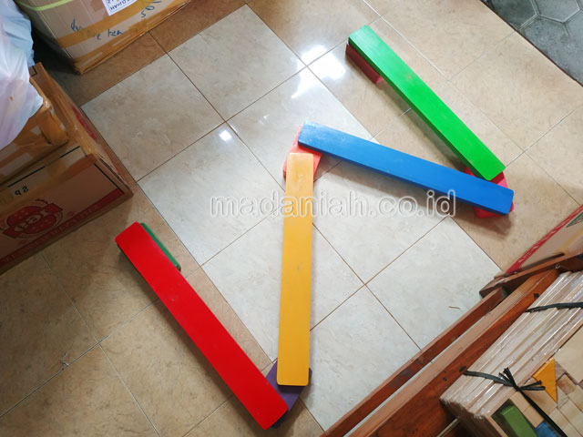 Jual Mainan Papan Titian Kayu Anak TK PAUD Kota Tasikmalaya