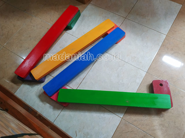 Jual Mainan Papan Titian Kayu Anak TK PAUD Lhokseumawe