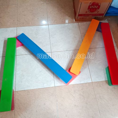 Jual Mainan Papan Titian Kayu Anak TK PAUD Pangandaran