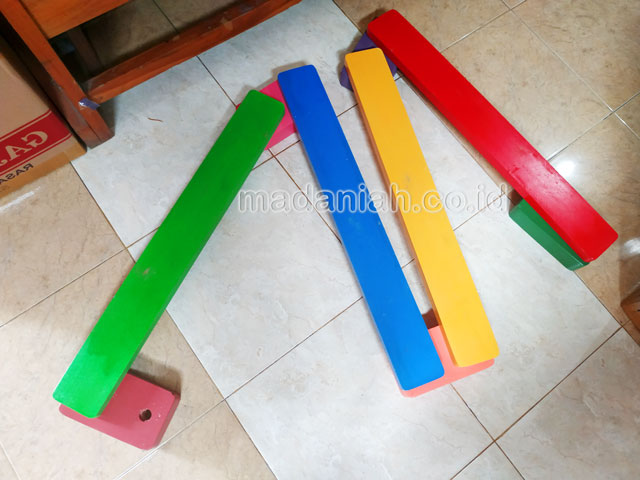 Jual Murah Mainan Papan Titian Kayu Anak TK PAUD Bangli