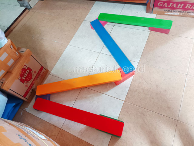Jual Murah Mainan Papan Titian Kayu Anak TK PAUD Bireuen