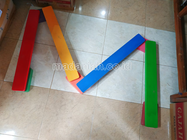 Jual Murah Mainan Papan Titian Kayu Anak TK PAUD Blitar