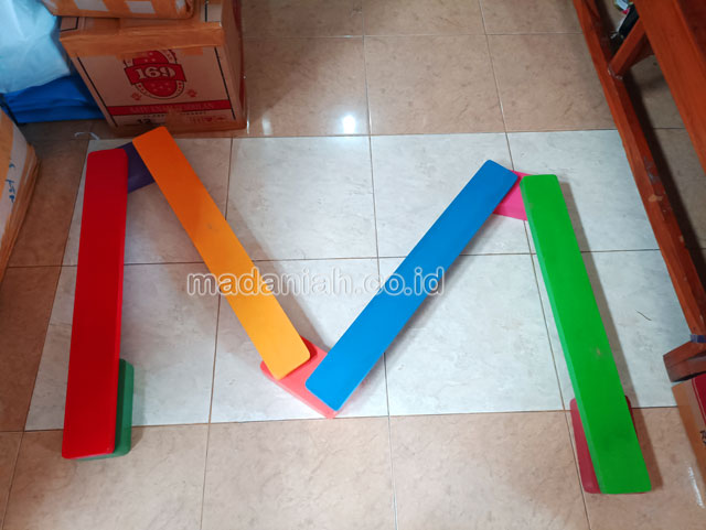 Jual Murah Mainan Papan Titian Kayu Anak TK PAUD Buleleng