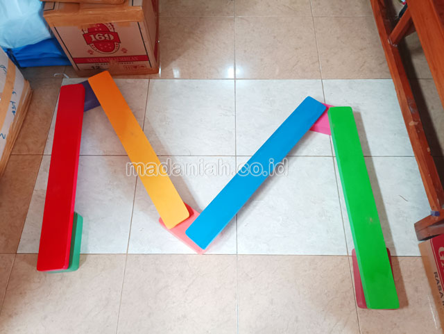Jual Murah Mainan Papan Titian Kayu Anak TK PAUD Ciamis