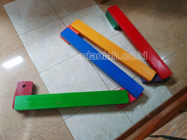 Jual Murah Mainan Papan Titian Kayu Anak TK PAUD Denpasar