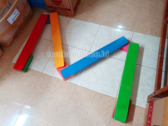 Jual Murah Mainan Papan Titian Kayu Anak TK PAUD Langsa