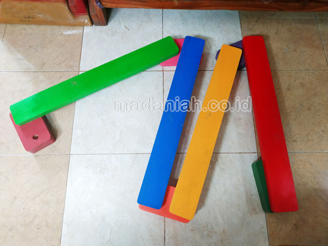 Jual Murah Mainan Papan Titian Kayu Anak TK PAUD Ngawi