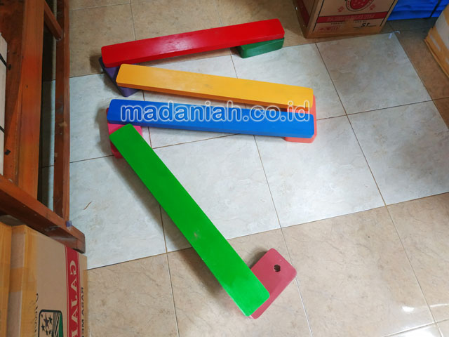 Jual Murah Mainan Papan Titian Kayu Anak TK PAUD Purwakarta