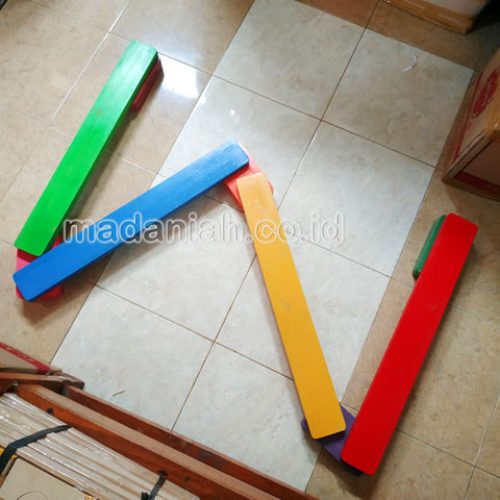 Jual Murah Mainan Papan Titian Kayu Anak TK PAUD Sidoarjo Jual Murah Mainan Papan Titian Kayu Anak TK PAUD Sidoarjo