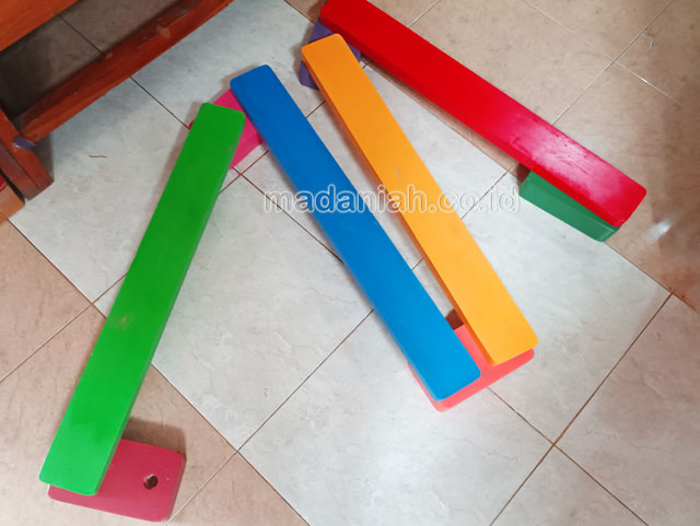 Jual Murah Mainan Papan Titian Kayu Anak TK PAUD Tuban