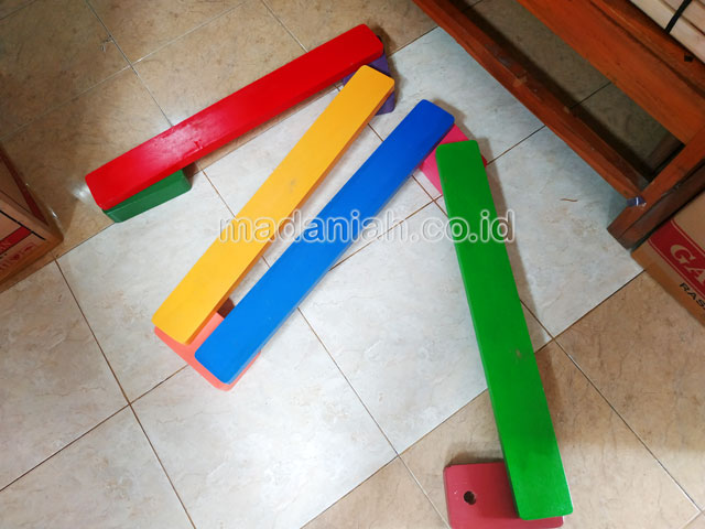 Jual Murah Mainan Papan Titian Kayu Anak TK PAUD Yogyakarta
