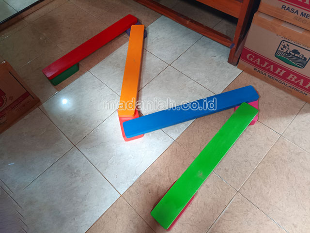 Jual Mainan Papan Titian Kayu Anak TK Kutai Barat Kalimantan Timur
