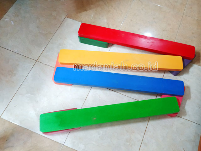 Jual Mainan Papan Titian Kayu Anak TK Luwu Sulawesi Selatan
