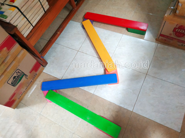 Jual Mainan Papan Titian Kayu Anak TK Maluku Barat Daya