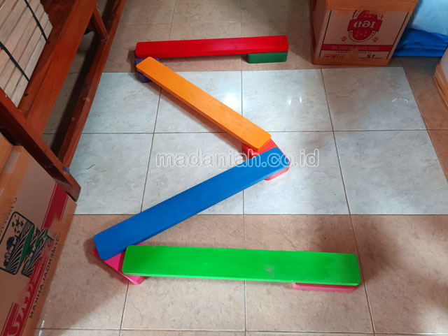 Jual Mainan Papan Titian Kayu Anak TK Tarakan Kalimantan Utara