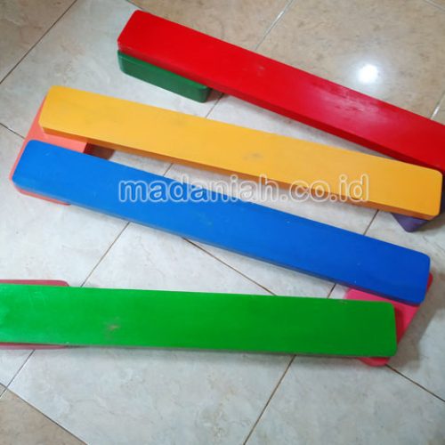 Jual Mainan Papan Titian Kayu Anak TK Mesuji Lampung Jual Mainan Papan Titian Kayu Anak TK Mesuji Lampung