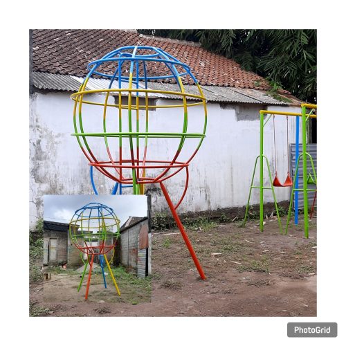 Mainan Panjat Bola Dunia Anak TK Lombok Barat