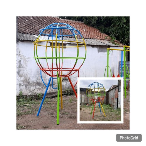 Mainan Panjat Bola Dunia Anak TK Mandailing Natal