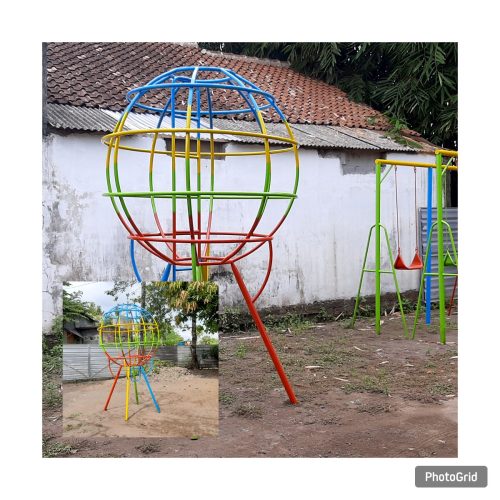 Mainan Panjat Bola Dunia Anak TK Minahasa Utara