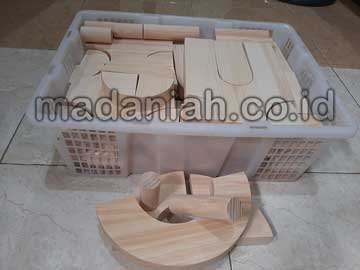 Jual Balok PDK Natural Pinus Murah di Nganjuk