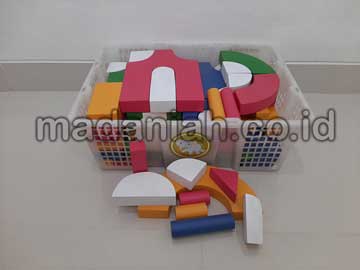 Toko Balok PDK Warna di Sumenep