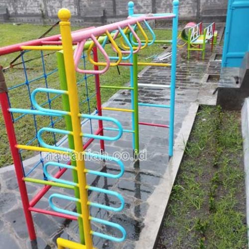 Toko Produsen Pembuat Mainan Monkey Bar Anak Temanggung Jawa Tengah