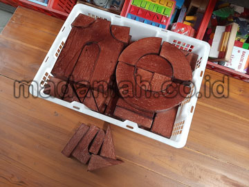 Toko Balok PDK Plitur Pinus di Langsa