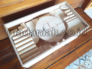 Distributor Balok PDK Natural Pinus di Maluku Tenggara