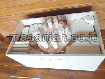 Distributor Balok PDK Natural Pinus di Seram Bagian Barat