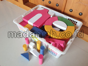 Distributor Balok PDK Warna di Deli Serdang