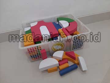 Distributor Balok PDK Warna di Nagekeo