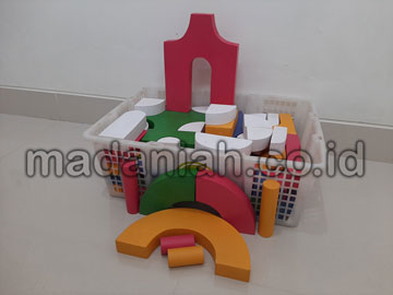 Distributor Balok PDK di Maros