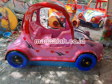 Jasa Pembuatan Sepeda Bebek Air Bangkalan Terbaru
